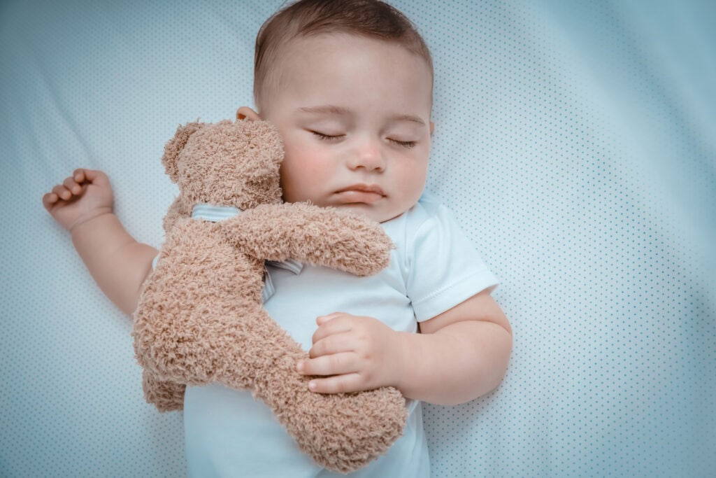 Can teething cause bad breath in toddlers?
